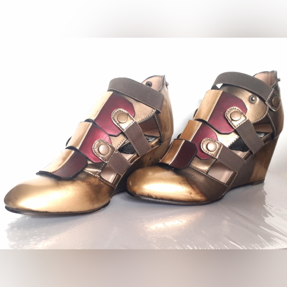 Wonder Woman Sandals, Official Warner Bros. Batman V. Superman Costume Merch